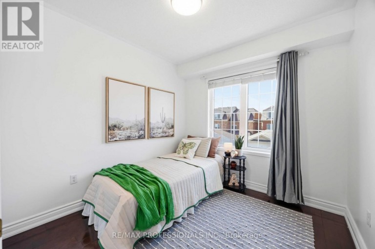 26 ABRAHAM WELSH ROAD, Toronto (Humberlea-Pelmo Park), Ontario, M9M0B7
