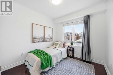 26 ABRAHAM WELSH ROAD Toronto (Humberlea-Pelmo Park) Ontario photo 14