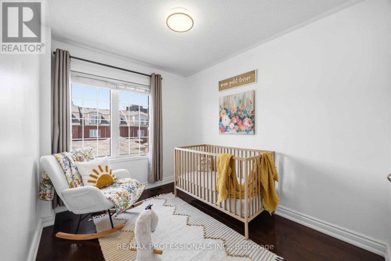 26 ABRAHAM WELSH ROAD, Toronto (Humberlea-Pelmo Park), Ontario, M9M0B7