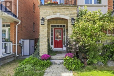 26 ABRAHAM WELSH ROAD Toronto (Humberlea-Pelmo Park) Ontario photo 2