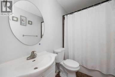 16 Centennial Drive Fort McMurray Alberta photo 11