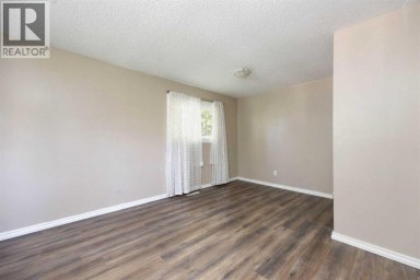 16 Centennial Drive Fort McMurray Alberta photo 13