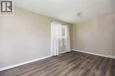 16 Centennial Drive Fort McMurray Alberta photo 14