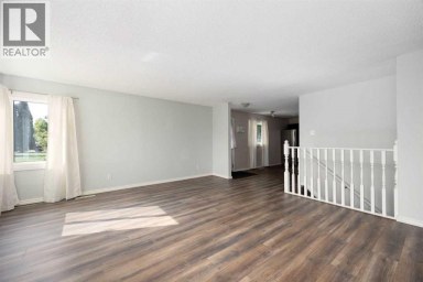 16 Centennial Drive Fort McMurray Alberta photo 6