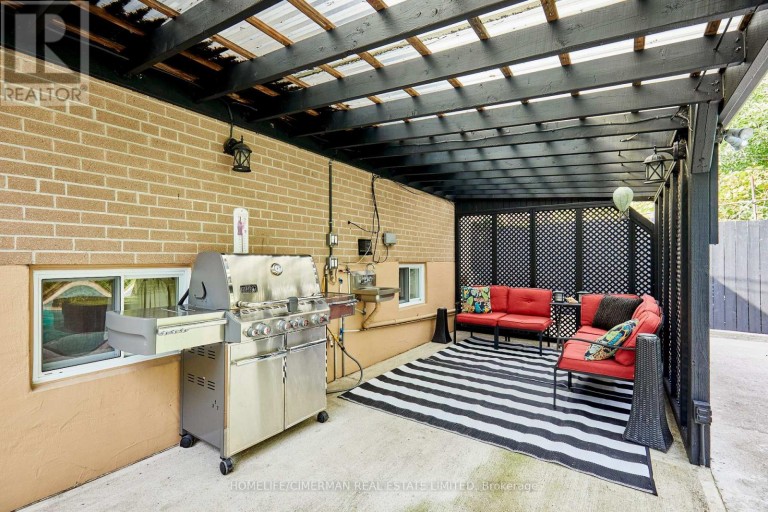 11 WAGNER DRIVE, Toronto (West Hill), Ontario, M1E2Z4