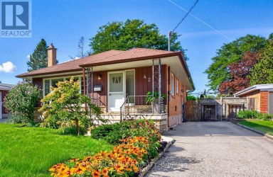 42 BAINHART CRESCENT Toronto (Woburn) Ontario photo 1