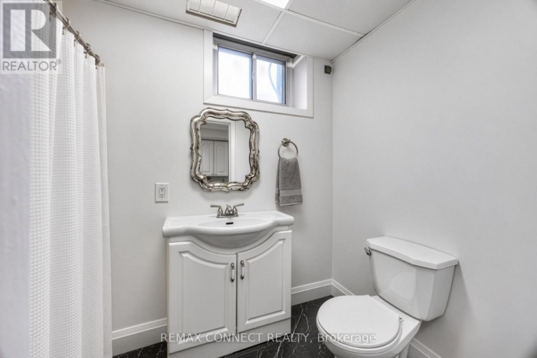 42 BAINHART CRESCENT, Toronto (Woburn), Ontario, M1H2R3