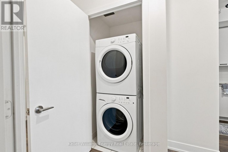 635 - 9471 YONGE STREET, Richmond Hill (Observatory), Ontario, L4C0Z5