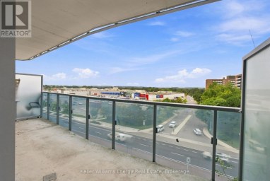 635 - 9471 YONGE STREET Richmond Hill (Observatory) Ontario photo 29