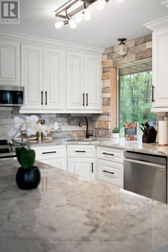 857 WEST KOSH ROAD, Havelock-Belmont-Methuen (Havelock), Ontario, K0L2H0