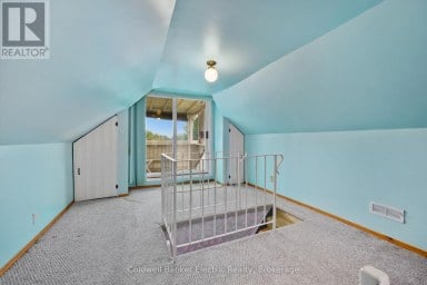 553 CHAMBERLAIN STREET Peterborough (Town Ward 3) Ontario photo 23