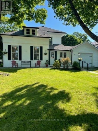 17 DODD STREET, Kawartha Lakes (Fenelon Falls), Ontario, K0M1N0