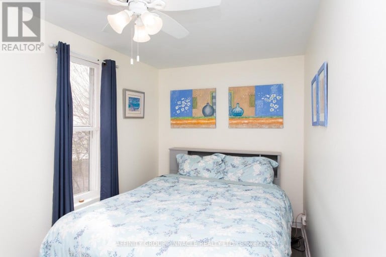 17 DODD STREET, Kawartha Lakes (Fenelon Falls), Ontario, K0M1N0