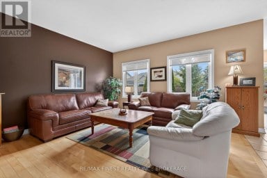 417 MCCALLUM STREET, Kingston (Kingston East (Incl Barret Crt)) Ontario