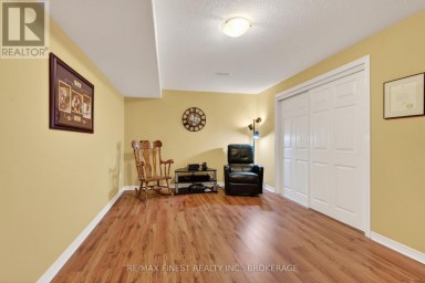 417 MCCALLUM STREET, Kingston (Kingston East (Incl Barret Crt)) Ontario