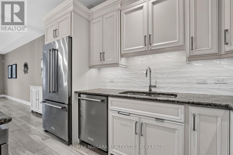 84 GANTON TRAIL, Welland (Hwy 406/Welland), Ontario, L3B0C9