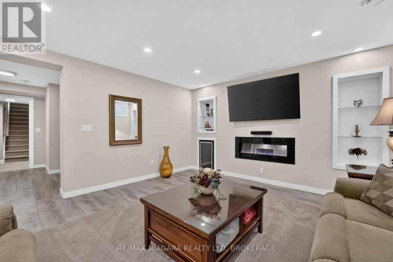 84 GANTON TRAIL, Welland (Hwy 406/Welland), Ontario, L3B0C9