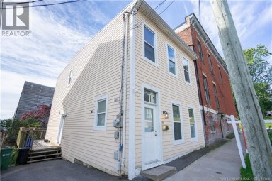 90 Queen Street Saint John New Brunswick photo 1