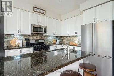 32 CHRISTY DRIVE Wasaga Beach Ontario photo 11