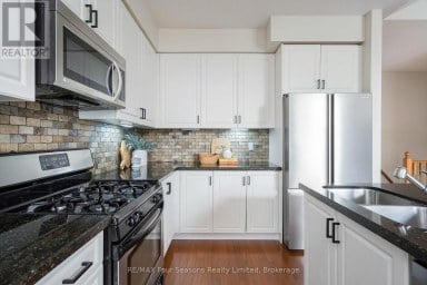 32 CHRISTY DRIVE Wasaga Beach Ontario photo 9