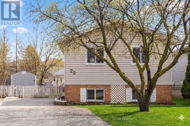 29 DILLON DRIVE Collingwood Ontario photo 1