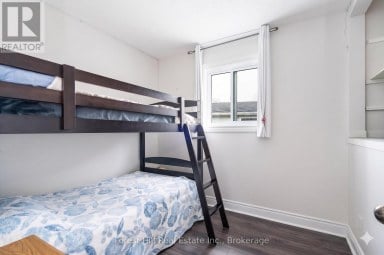 29 DILLON DRIVE Collingwood Ontario photo 17