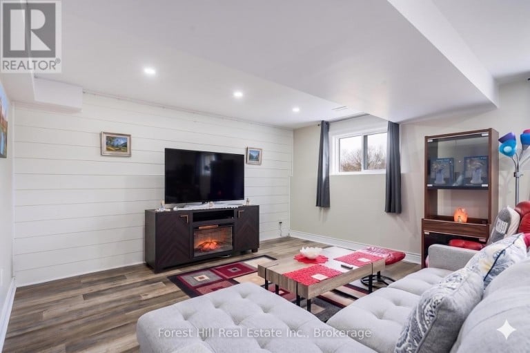 29 DILLON DRIVE, Collingwood, Ontario, L9Y4S3