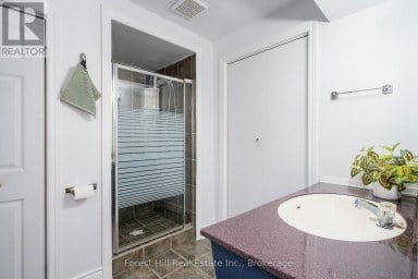 29 DILLON DRIVE Collingwood Ontario photo 26