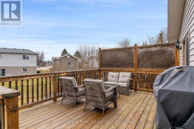 29 DILLON DRIVE Collingwood Ontario photo 7
