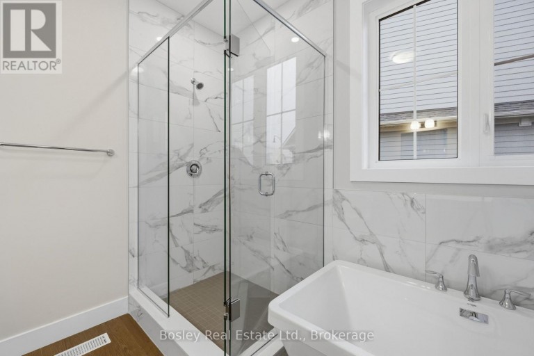 163 SUGAR MAPLE STREET, Blue Mountains, Ontario, L9Y0Z3