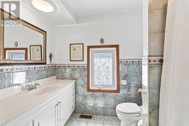 356 HOWLAND AVENUE Toronto (Casa Loma) Ontario photo 17