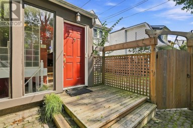 356 HOWLAND AVENUE Toronto (Casa Loma) Ontario photo 22