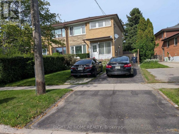 47 ROYWOOD DRIVE, Toronto (Parkwoods-Donalda), Ontario, M3A2C8