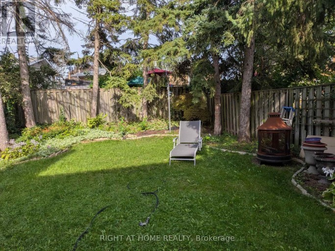 47 ROYWOOD DRIVE, Toronto (Parkwoods-Donalda), Ontario, M3A2C8