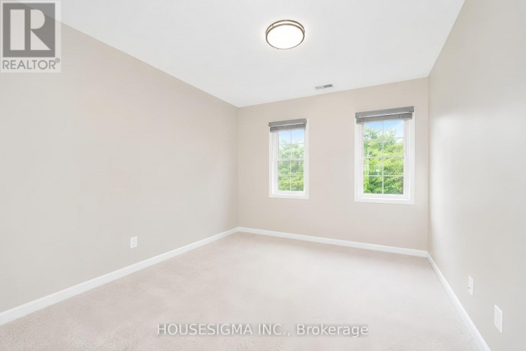 212 - 1400 THE ESPLANADE N, Pickering (Town Centre), Ontario, L1V6V2
