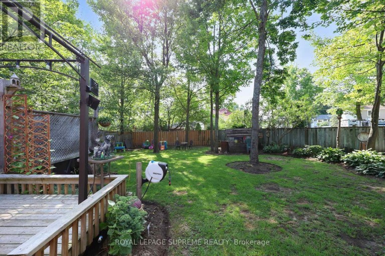 12 PRIDHAM CRESCENT, Essa (Angus), Ontario, L3W0G5