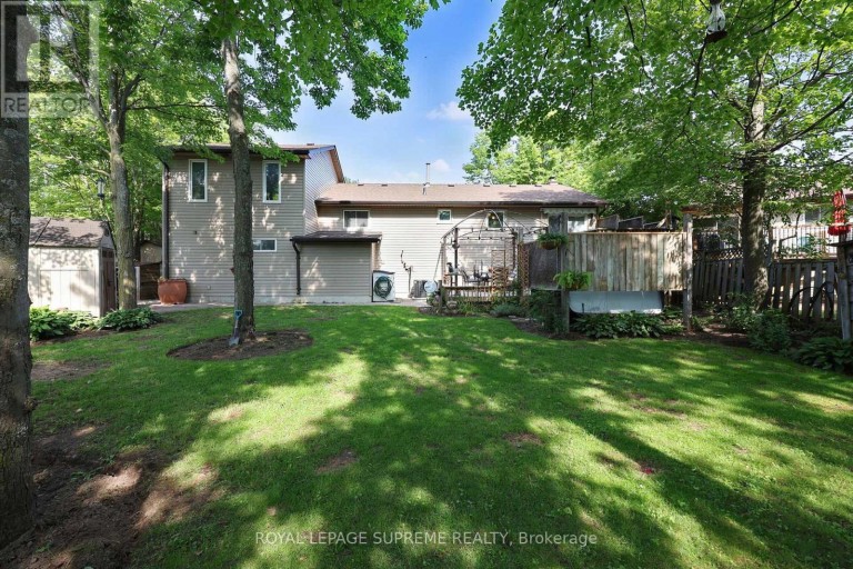 12 PRIDHAM CRESCENT, Essa (Angus), Ontario, L3W0G5