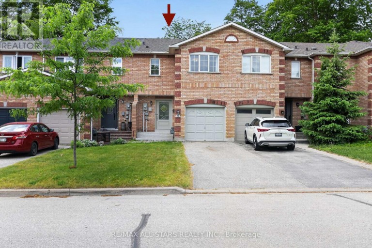 18 LANCASTER COURT, Georgina (Keswick South), Ontario, L4P4A1