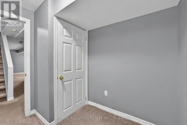 18 LANCASTER COURT Georgina (Keswick South) Ontario photo 31
