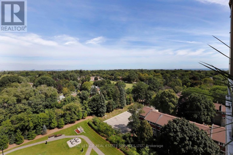 1103 - 965 INVERHOUSE DRIVE, Mississauga (Clarkson), Ontario, L5J4B4