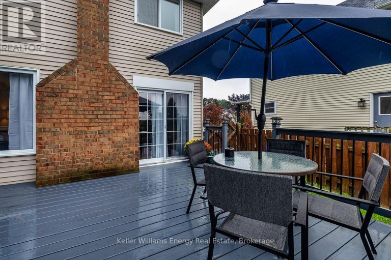 340 POMPANO COURT, Oshawa (Samac), Ontario, L1K1M9