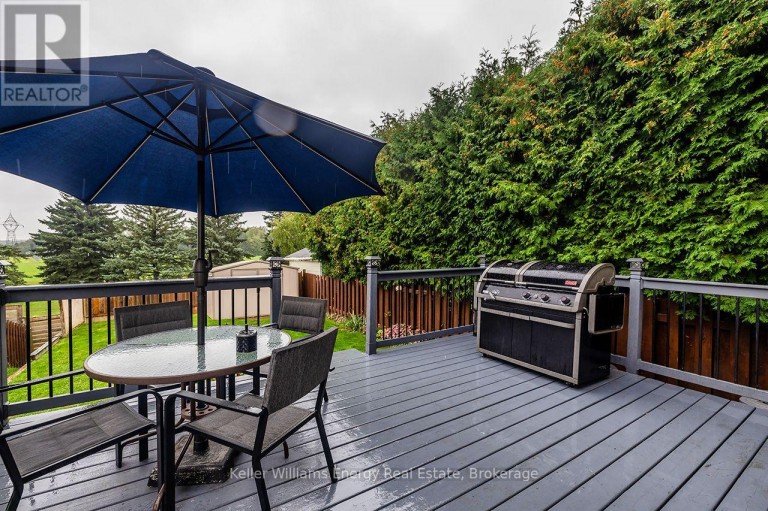 340 POMPANO COURT, Oshawa (Samac), Ontario, L1K1M9