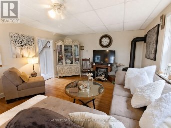 15 PRINCE STREET W Kawartha Lakes (Bobcaygeon) Ontario photo 30