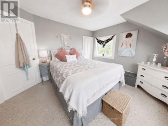 15 PRINCE STREET W Kawartha Lakes (Bobcaygeon) Ontario photo 35