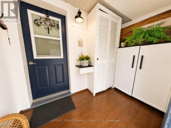 15 PRINCE STREET W Kawartha Lakes (Bobcaygeon) Ontario photo 6