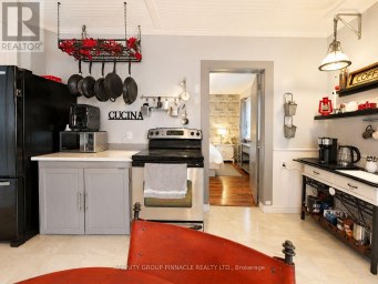 15 PRINCE STREET W Kawartha Lakes (Bobcaygeon) Ontario photo 9