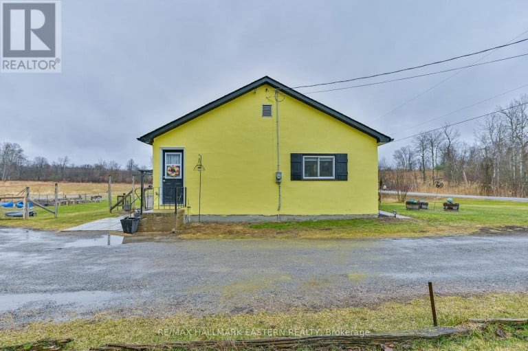1095 SLAB STREET, Centre Hastings, Ontario, K0K2K0
