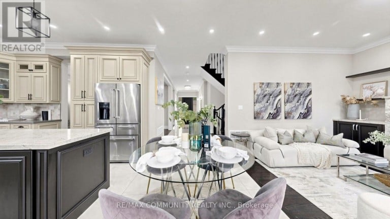 118 HAREWOOD AVENUE, Toronto (Cliffcrest), Ontario, M1M2R5