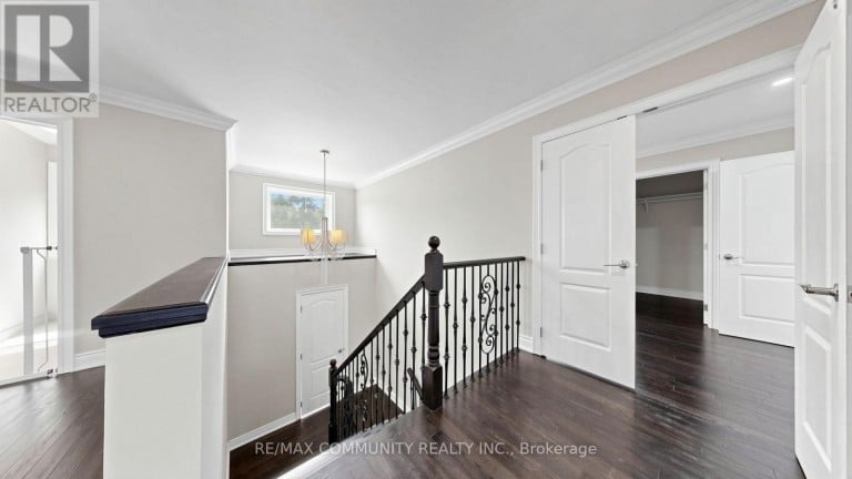 118 HAREWOOD AVENUE, Toronto (Cliffcrest), Ontario, M1M2R5