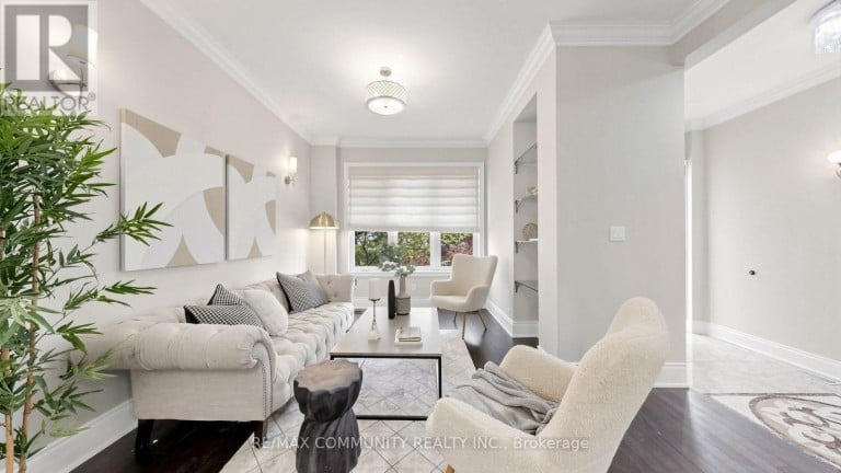 118 HAREWOOD AVENUE, Toronto (Cliffcrest), Ontario, M1M2R5